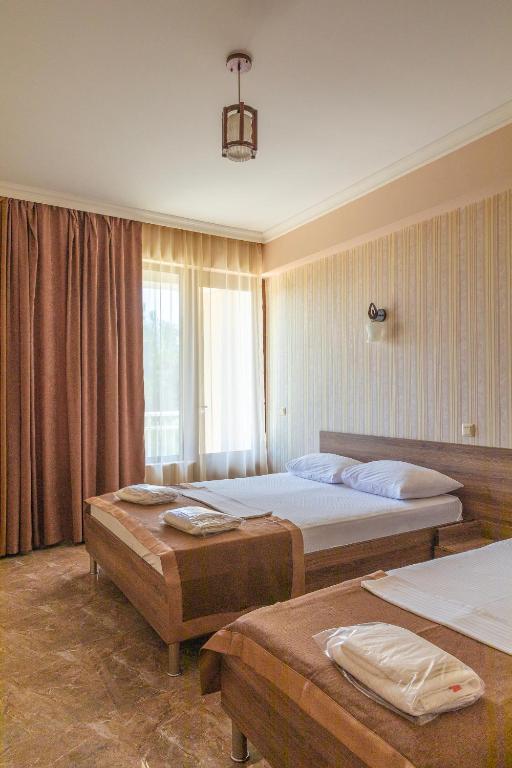 Gageta Hotel room 4